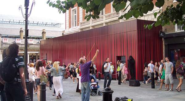 1 - A Busy Scene in Covent Garden_600x330