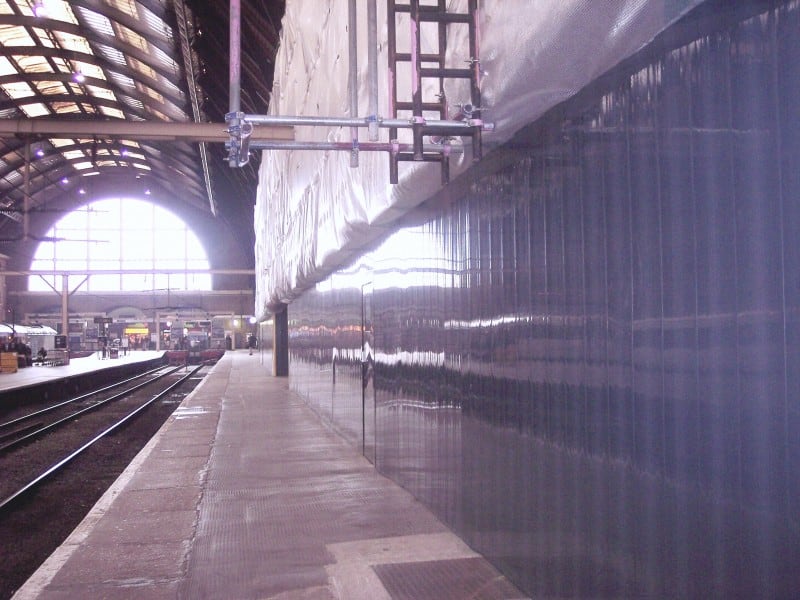 Kings Cross - Extensive Main Platform Hoarding