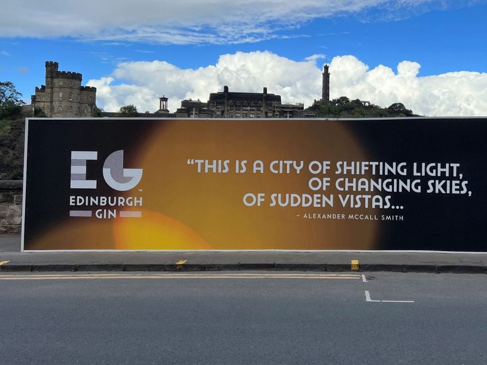 Kwik-Klik installed a PVC hoarding with branded large format graphics for Edinburgh Gin